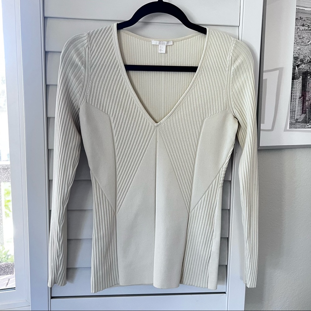COS long sleeve ribbed beige top size S